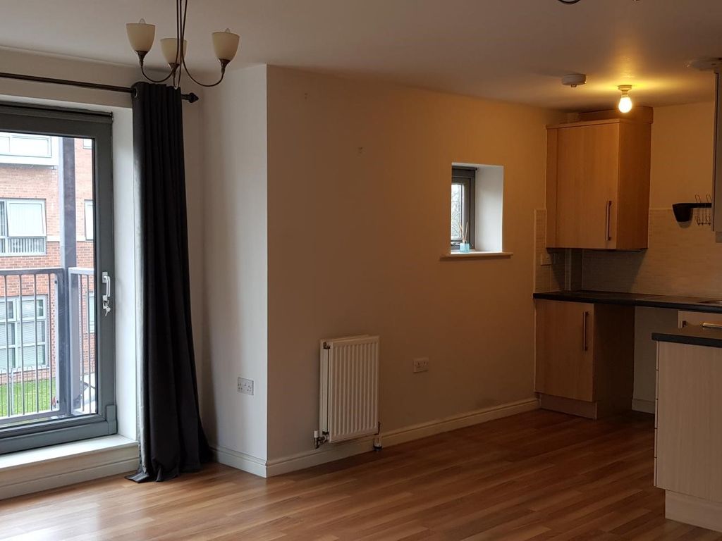 2 bed flat to rent in Keepers Gate, Chelmsley Wood B37, £795 pcm Zoopla