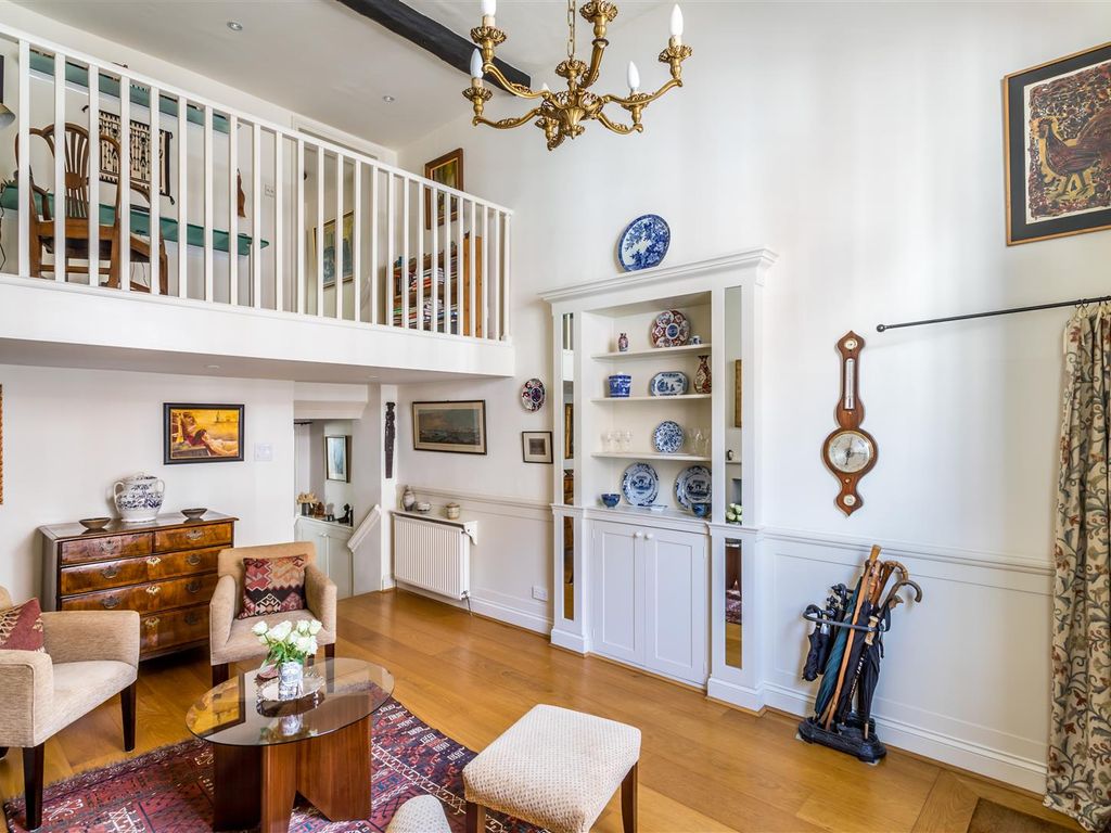 North Pallant, Chichester PO19