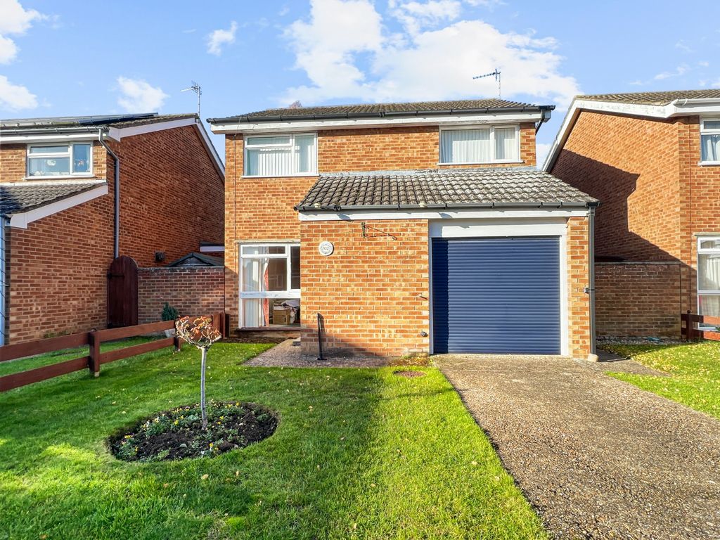 3 bed detached house for sale in Hollytrees, Bar Hill, Cambridge CB23