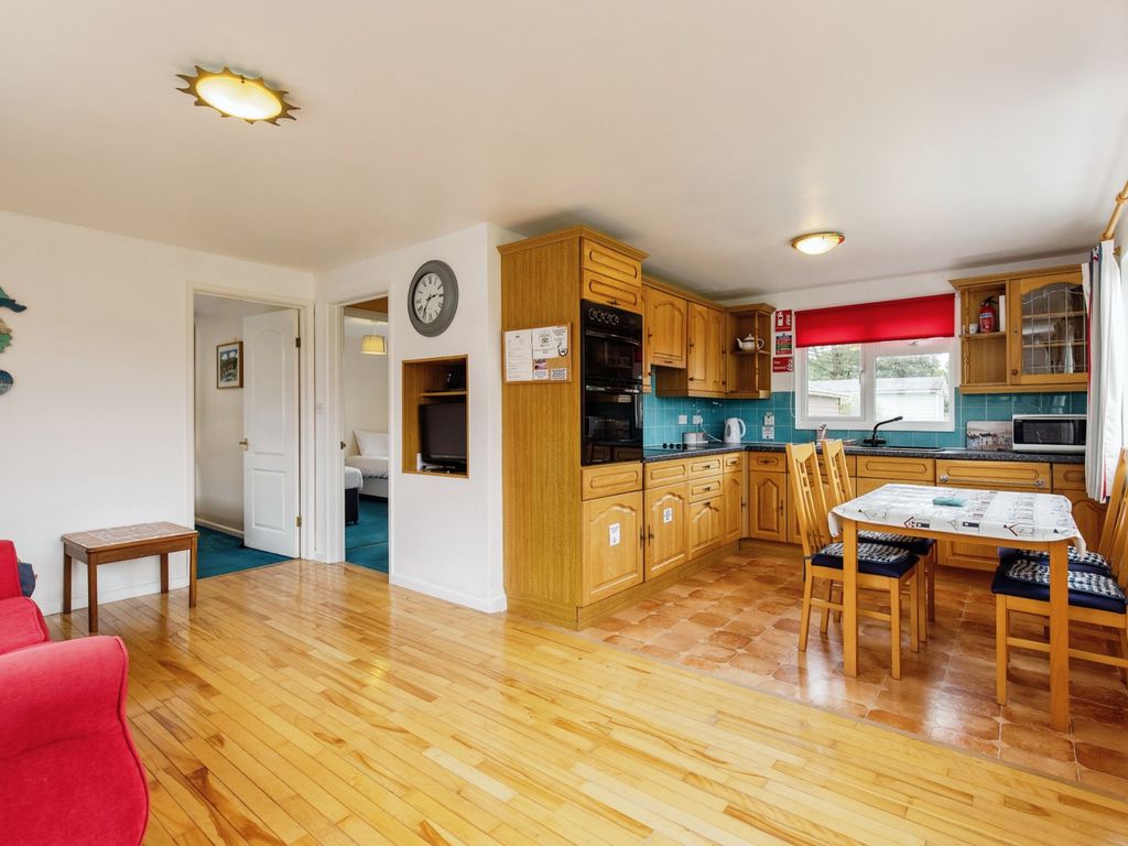 2 bed mobile/park home for sale in St. Merryn, Padstow PL28 Zoopla