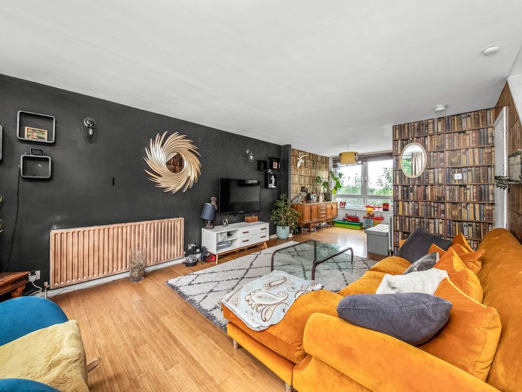 4 bed end terrace house for sale in Wakefield Gardens, London SE19 Zoopla