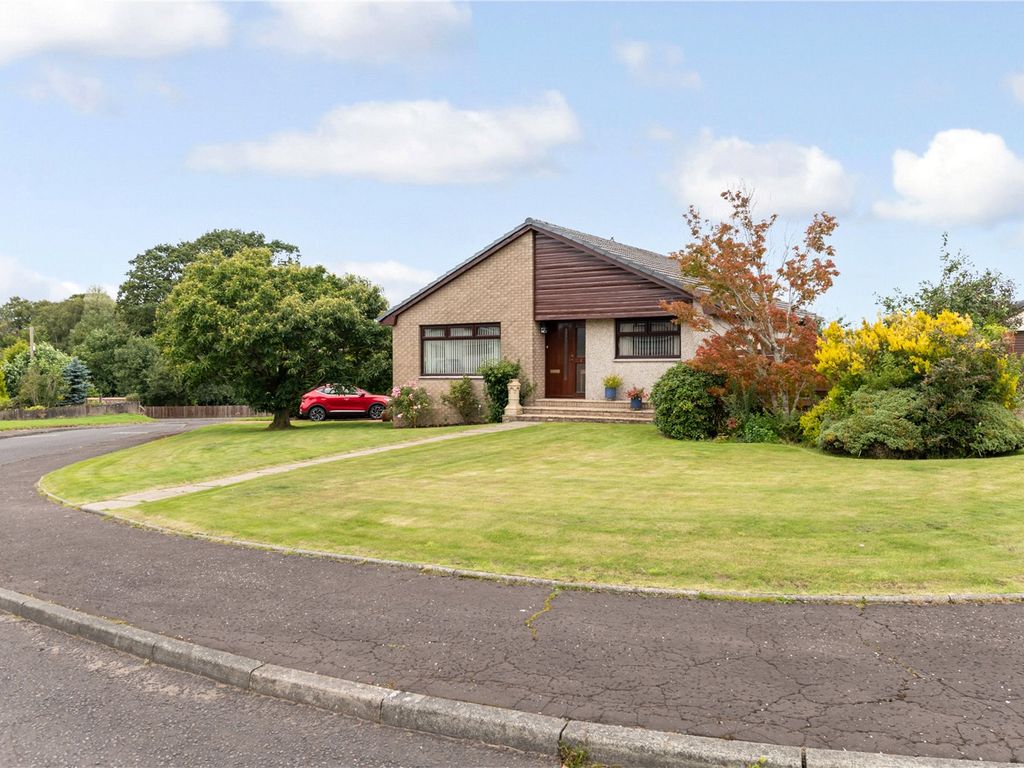 3 bed bungalow for sale in Hazelbank Crescent, Ochiltree, Cumnock, East