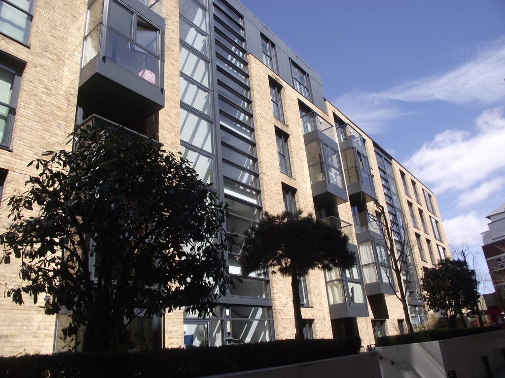 1 bed flat to rent in Southside, St. John's Walk, Birmingham, West