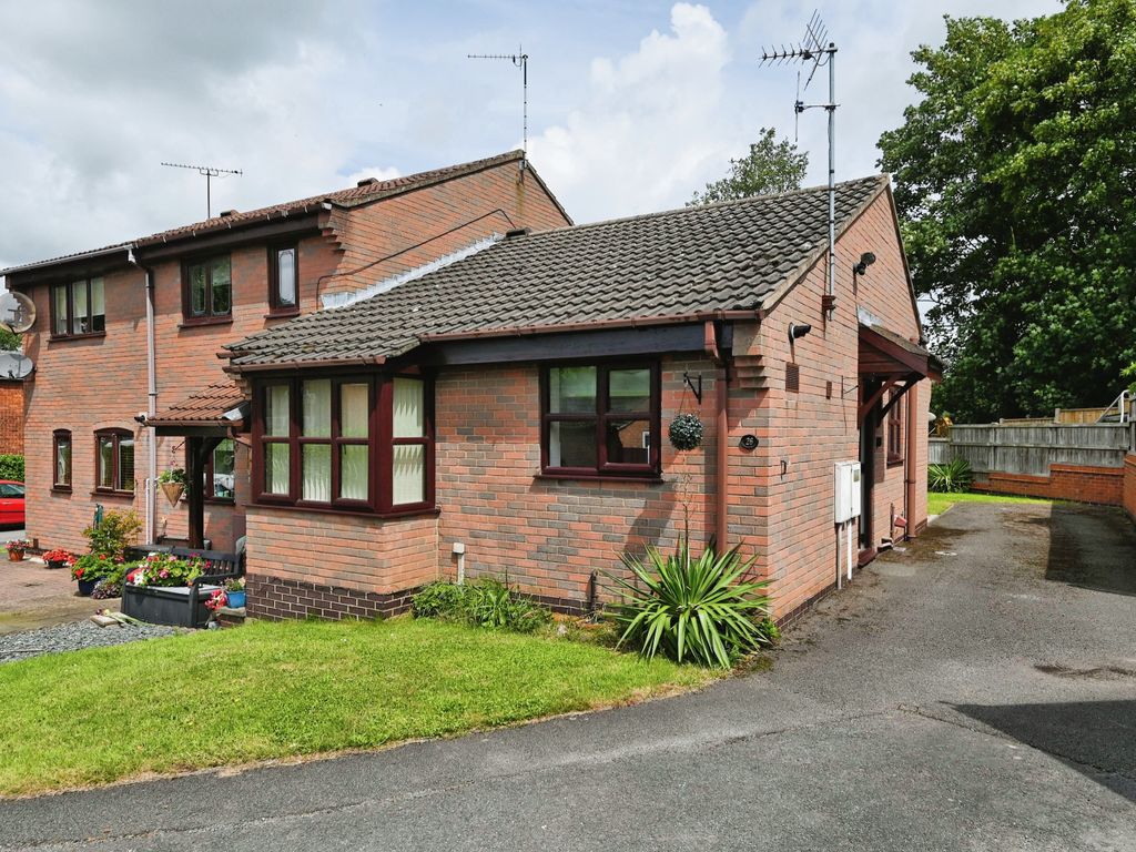 2 bed bungalow for sale in Spring Road, Ibstock, Leicestershire LE67