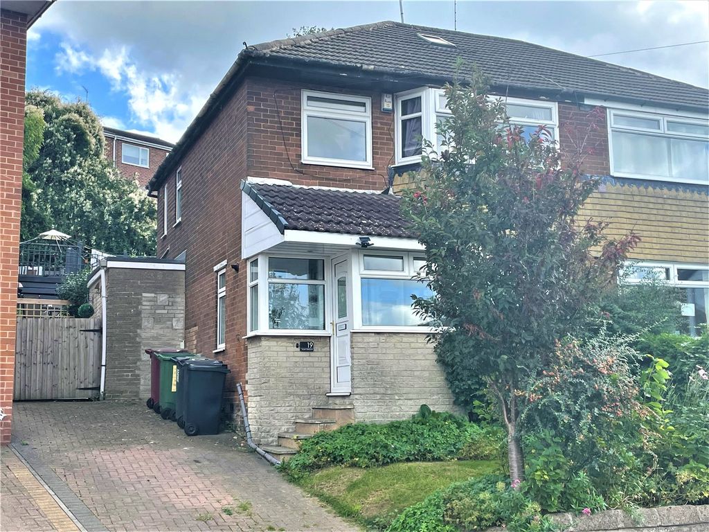 3 bed semidetached house for sale in Alma Crescent, Dronfield