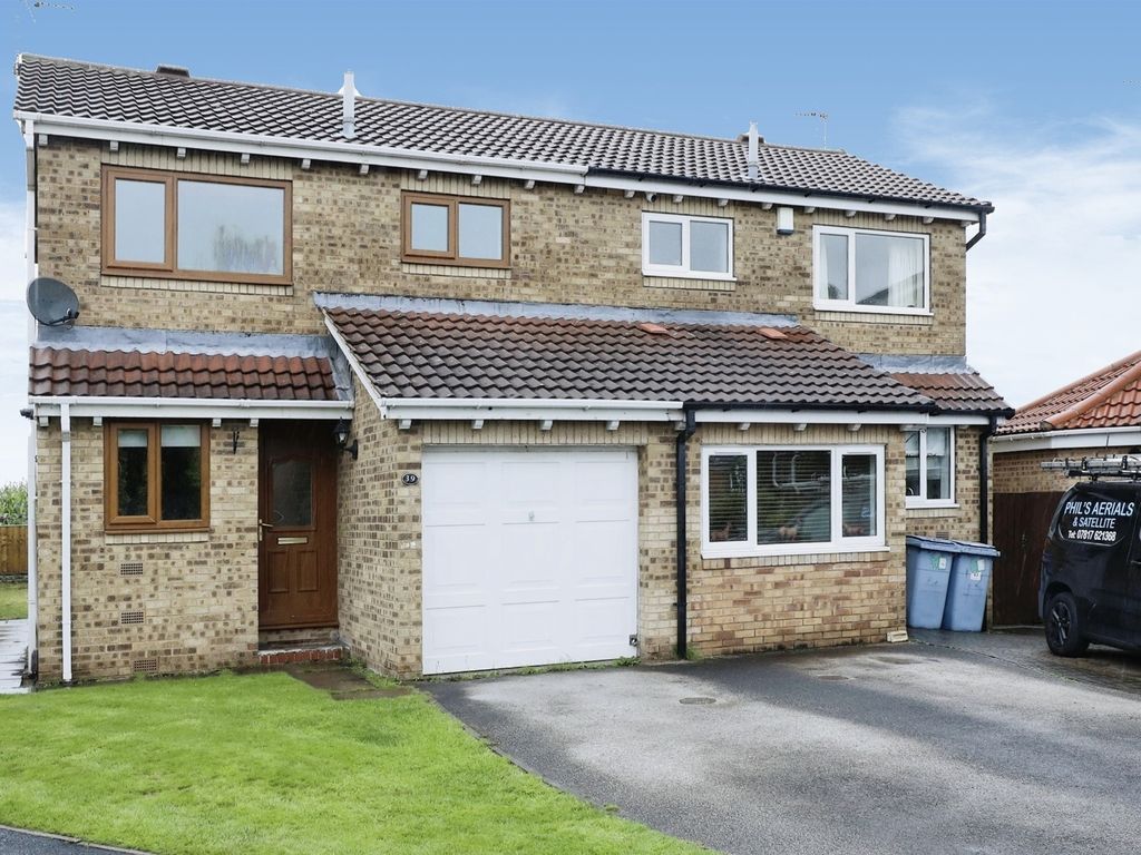 2 bed semidetached house for sale in Colsterdale, Worksop S81, £