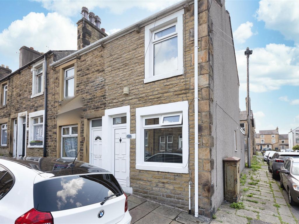 2 bed end terrace house for sale in Graham Street, Lancaster LA1 Zoopla