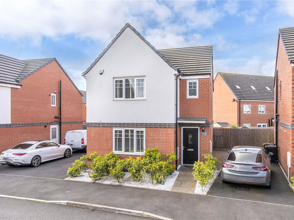 3 bed detached house for sale in Cadwell Crescent, Akron Gate/Oxley