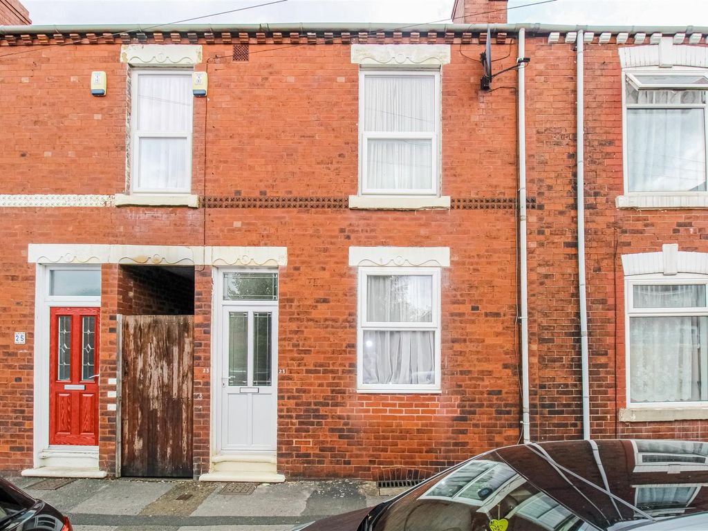 2 bed terraced house for sale in Cambridge Street, Wakefield WF2 Zoopla