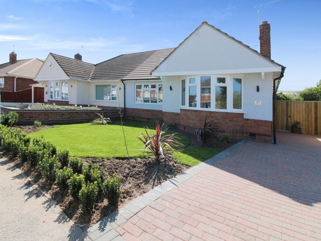 2 bed semidetached bungalow for sale in Foxhunter Drive, Oadby