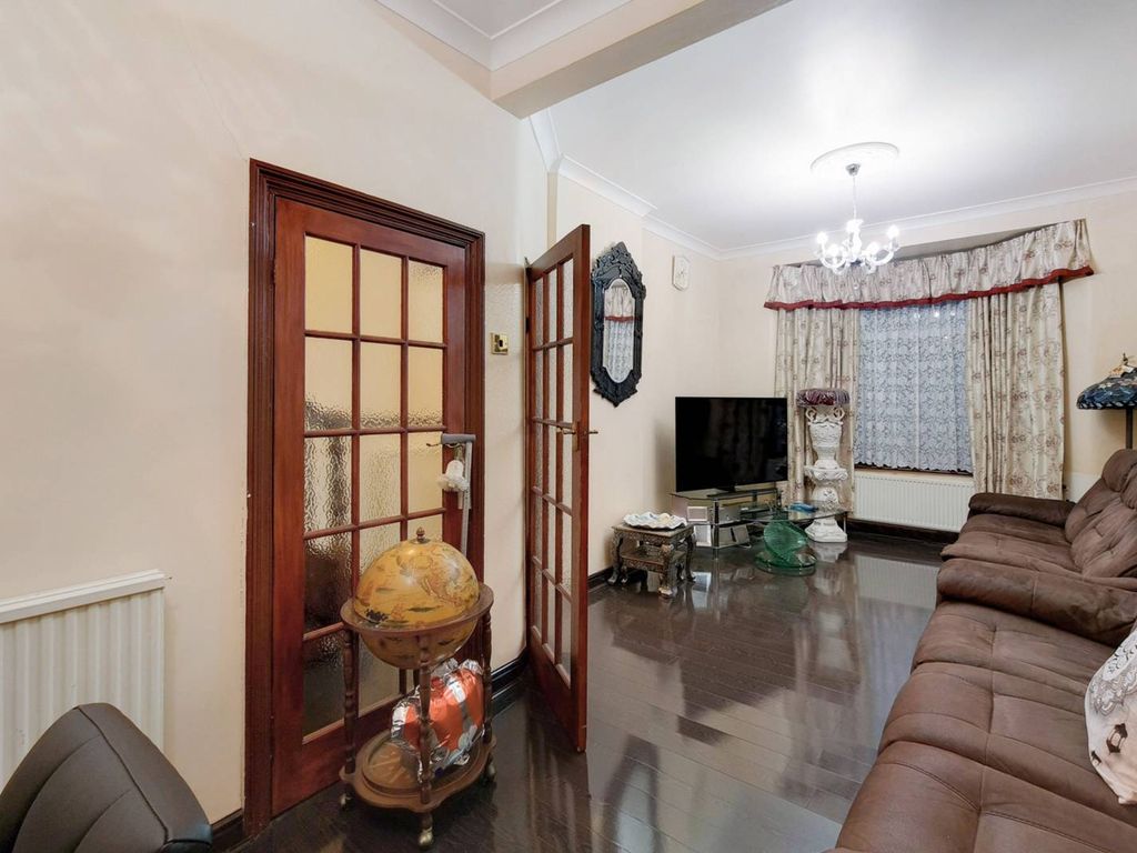 Somers Road, Walthamstow, London E17  