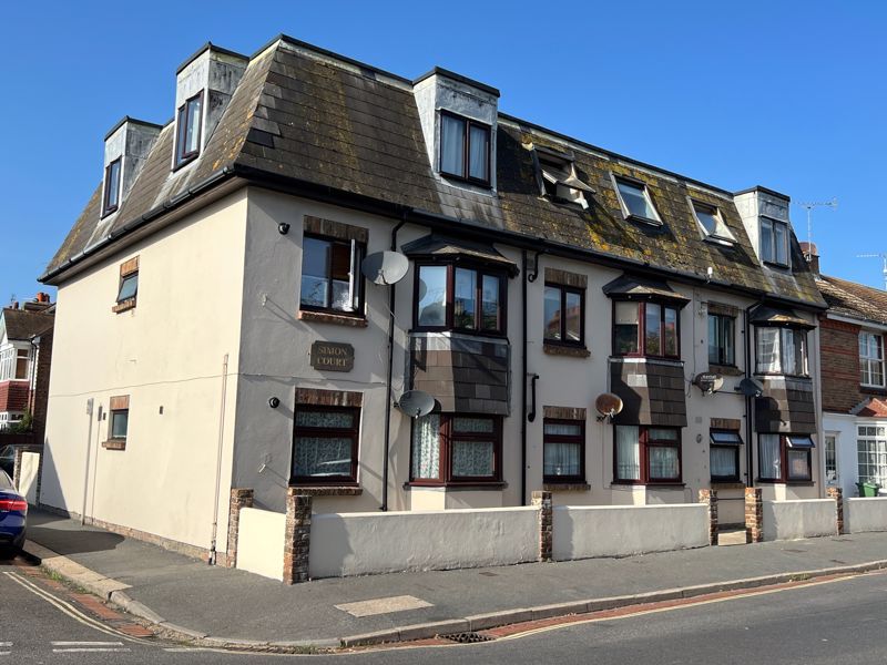 2 bed property for sale in Ground Floor Flat, Simon Court, Crescent