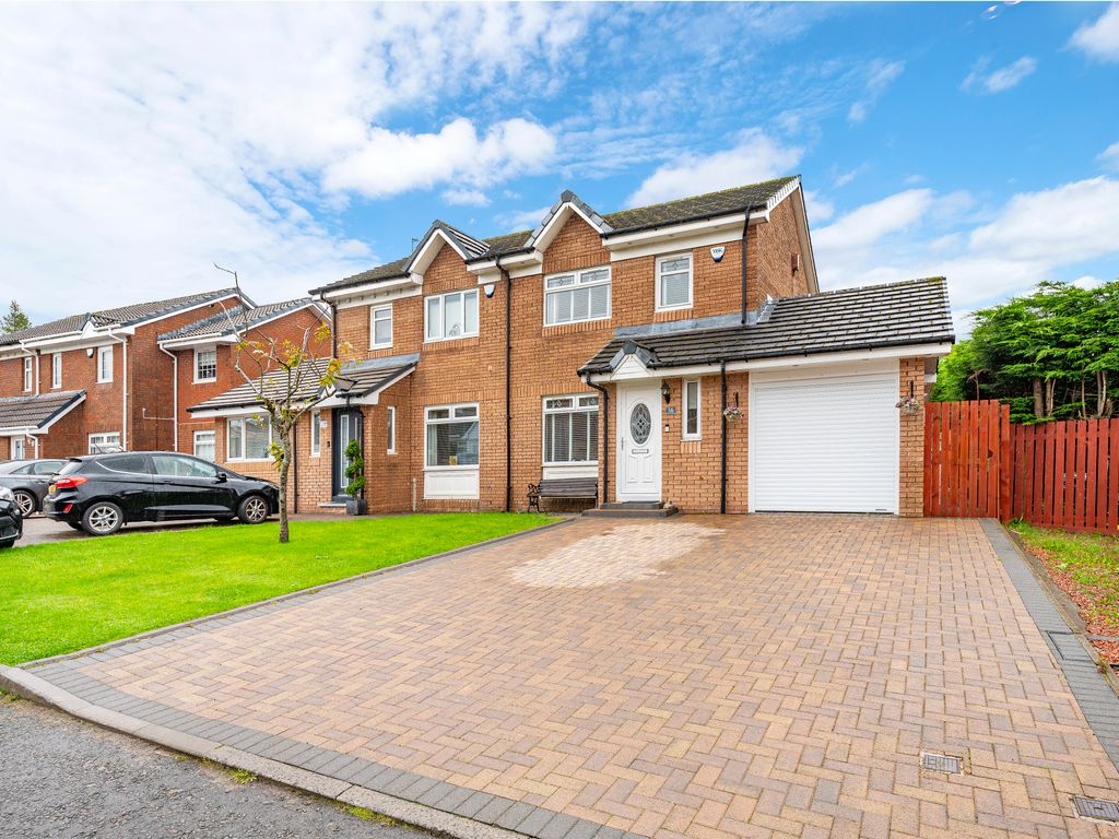 4 bed semidetached house for sale in Glengavel Crescent, Robroyston