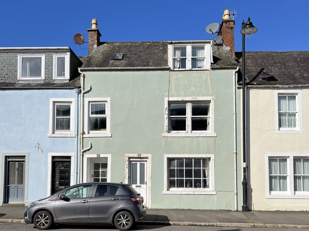 2 bed flat for sale in Castle Street, Kirkcudbright DG6, £130,000 Zoopla