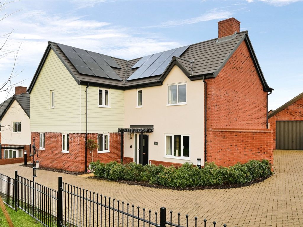 New home, 5 bed detached house for sale in Satchwell Place, Ibstock