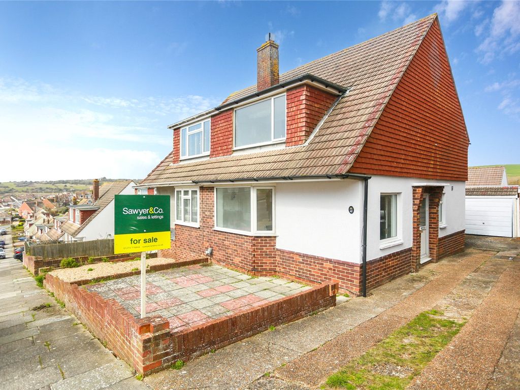 3 bed semidetached house for sale in Thornhill Rise, Portslade