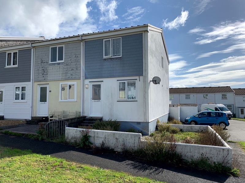 3 bed end terrace house for sale in Trenarren View, St. Austell