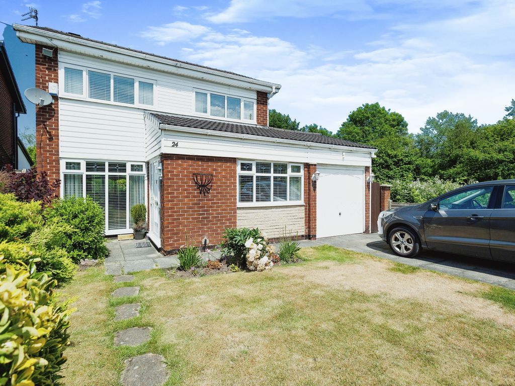 3 bed detached house for sale in Fairlea, Denton, Manchester, Greater