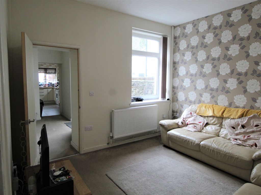 Room to rent in James Street, Treforest, Pontypridd CF37 Zoopla