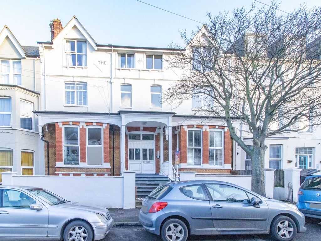 2 bed flat for sale in Norfolk Road, Cliftonville CT9 Zoopla