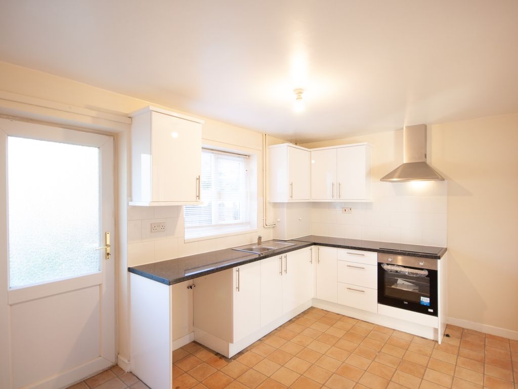 2 bed terraced house to rent in Alveston Close, Westlea, Swindon