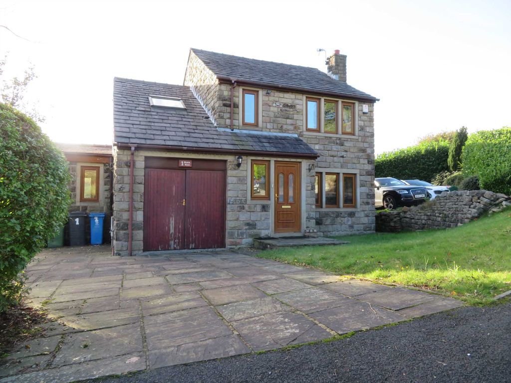 4 bed detached house for sale in Slackhall, Austerlands OL4 Zoopla