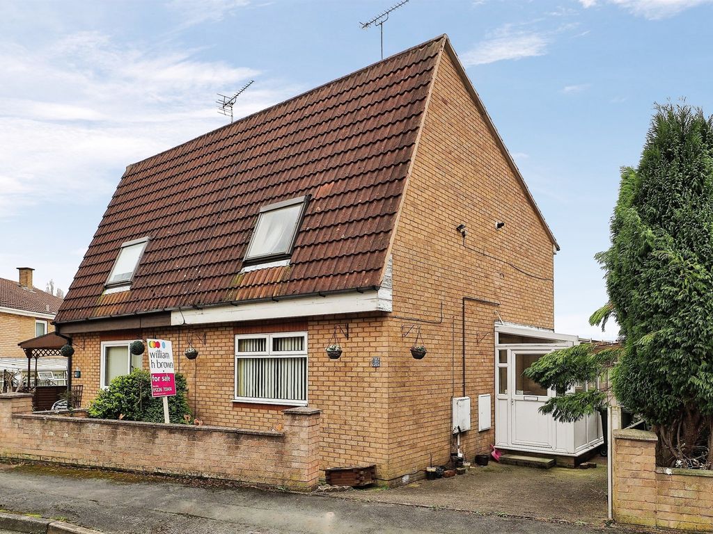 2 bed semidetached house for sale in Yewdale, Worsbrough, Barnsley S70