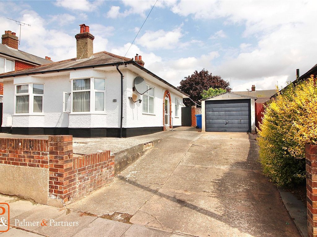 2 bed bungalow for sale in Kensington Road, Ipswich, Suffolk IP1 Zoopla