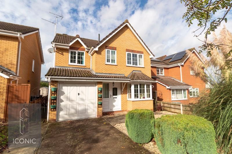 4 bed detached house to rent in Withy Way, Taverham, Norwich NR8, £