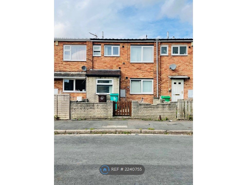 3 bed terraced house to rent in Newmarket Road, Nottingham NG6, £995