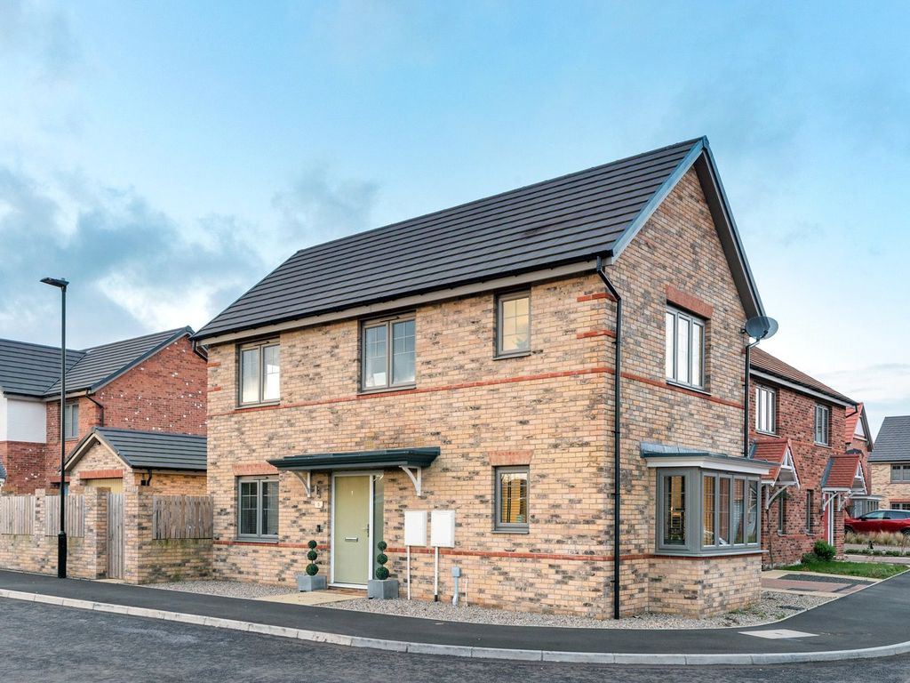 3 bed detached house for sale in Hazel Court, Camperdown, Newcastle