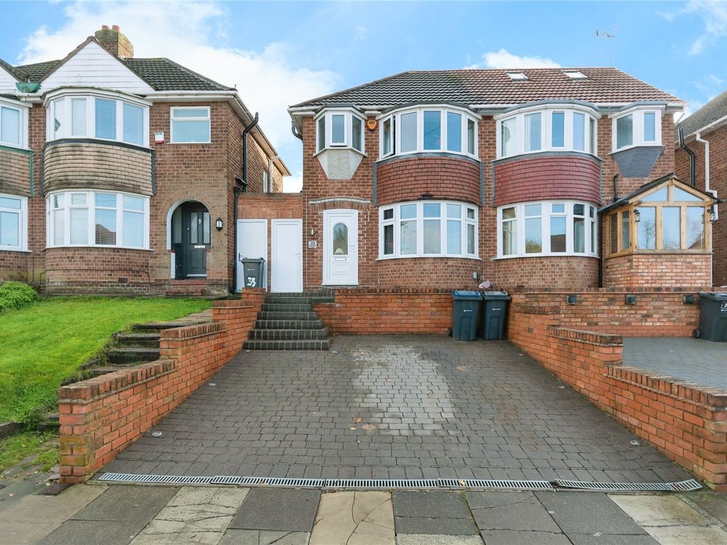 3 bed semidetached house for sale in Lindsworth Road, Birmingham B30
