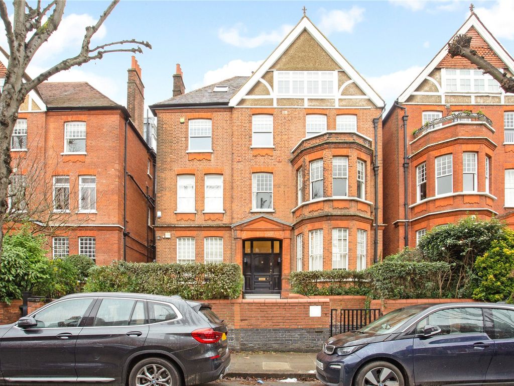 3 bed flat for sale in Wedderburn Road, Hampstead, London NW3, £