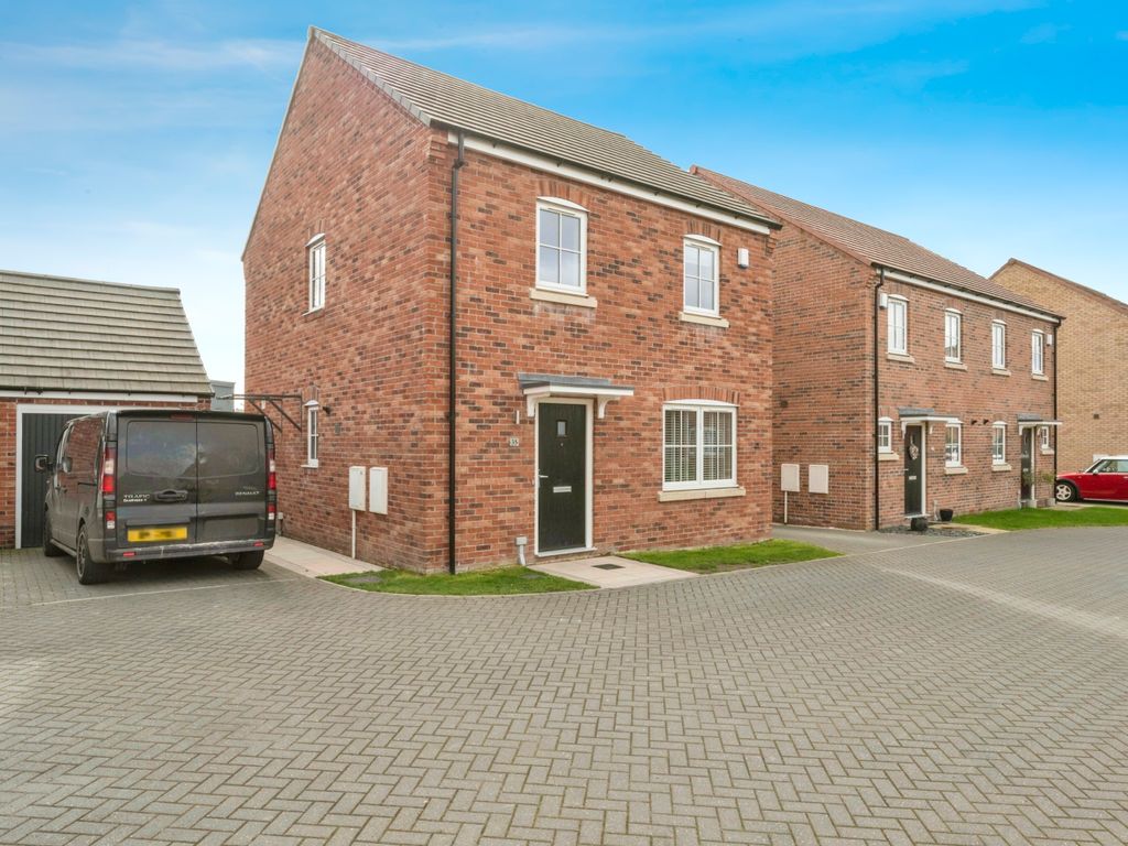 3 bed detached house for sale in Old School Drive, Kirk Sandall