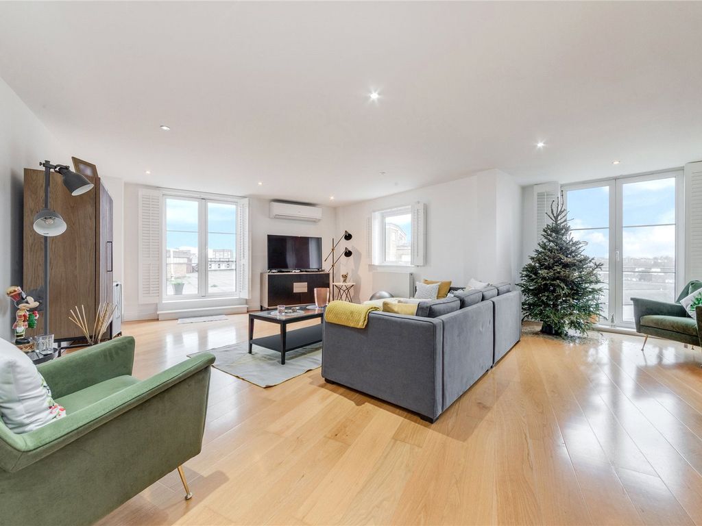 4 bed flat to rent in Alberts Court, 2 Palgrave Gardens, London NW1