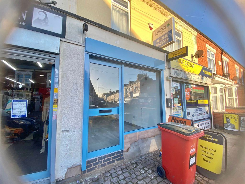 Retail premises to let in Green Lane Road, Leicester LE5, £15,000 pa