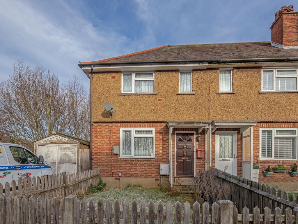 3 bed property for sale in 60 Haycroft Road, Long Ditton, Greater