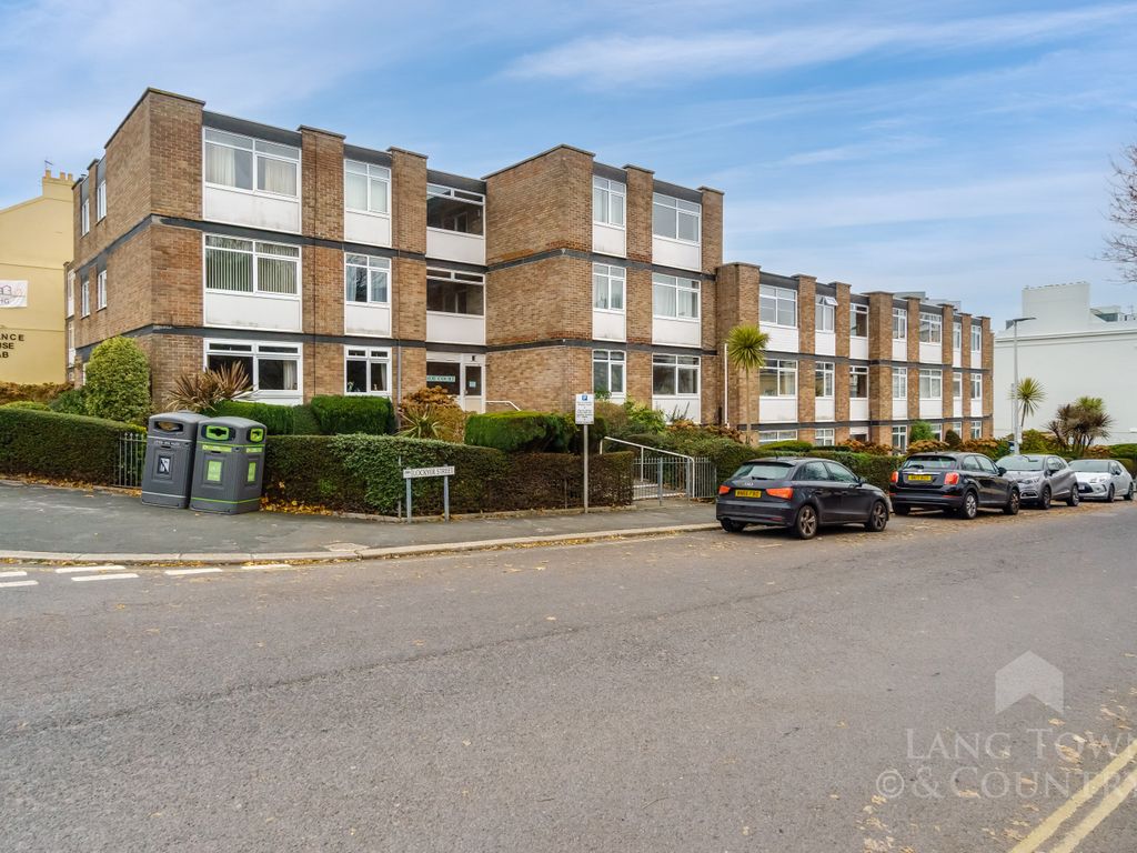 2 bed flat for sale in Lockyer Street, The Hoe, Plymouth PL1 Zoopla