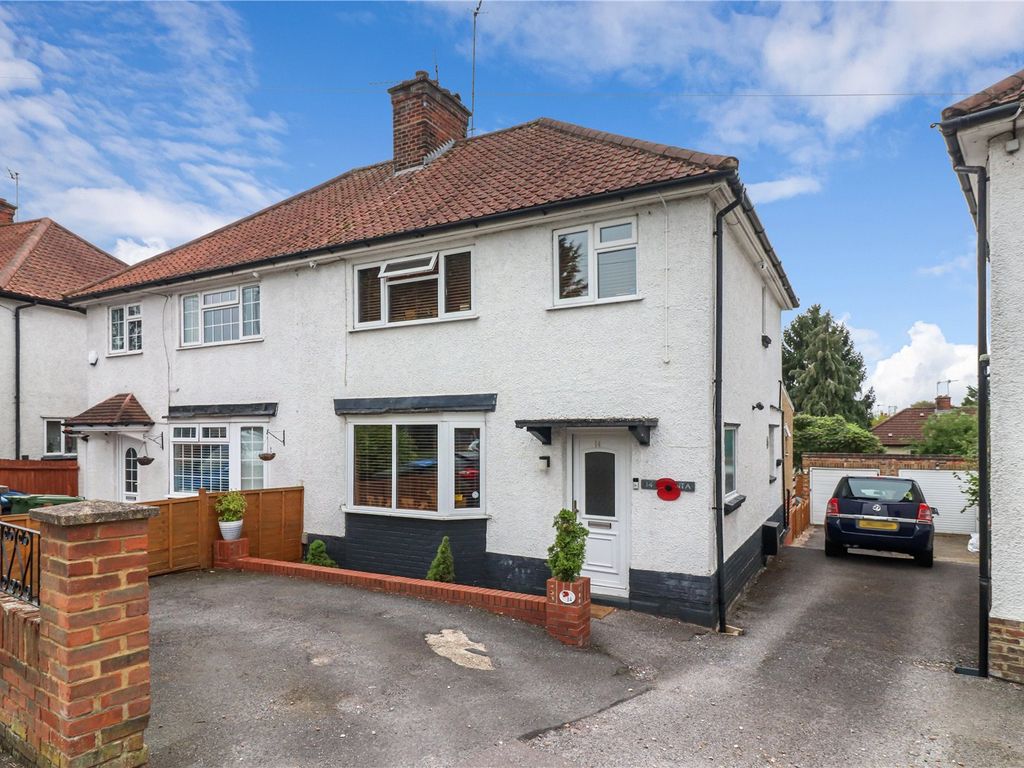 3 bed semidetached house for sale in Blackwell Drive, Watford WD19, £
