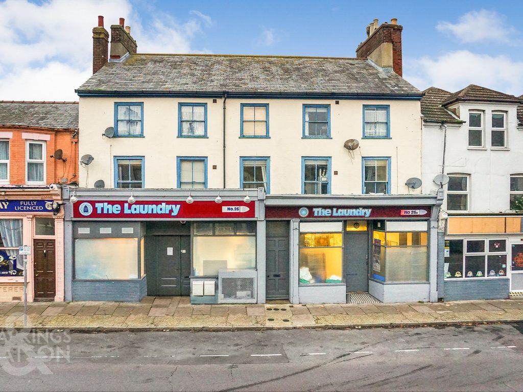 6 bed terraced house for sale in Northgate Street, Great Yarmouth NR30