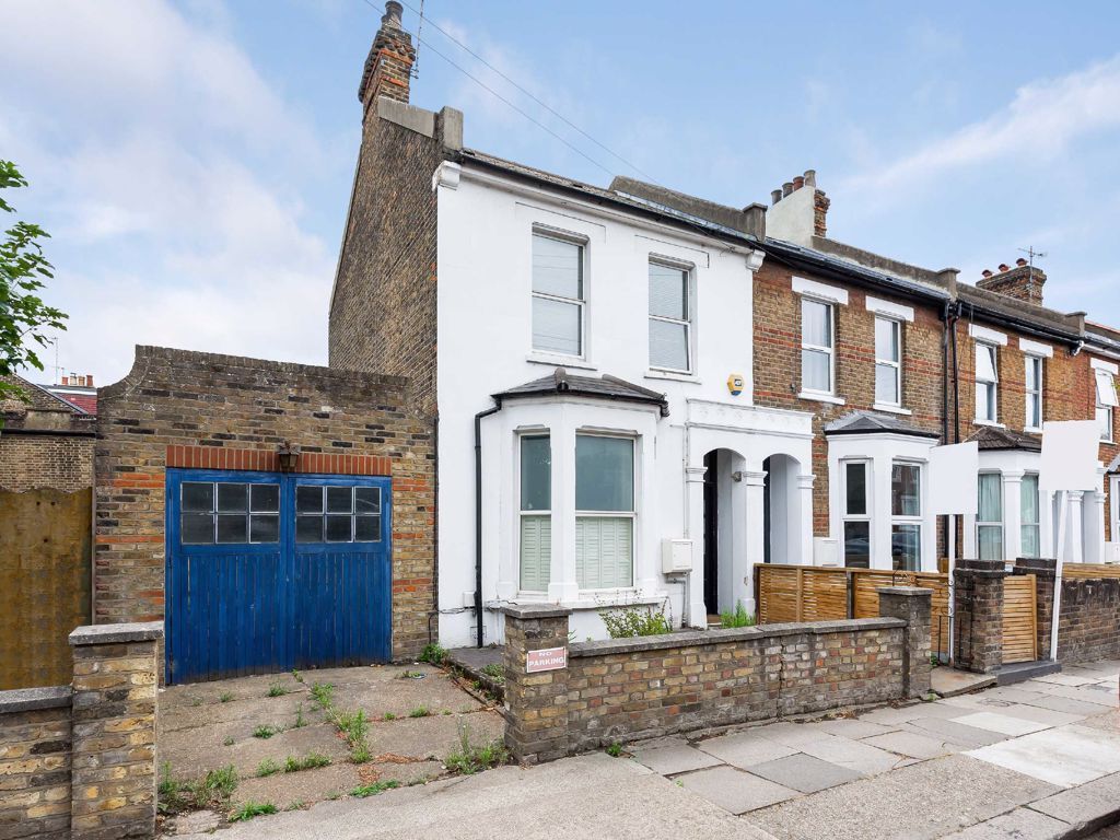 3 bed property for sale in Buckingham Road, London NW10, £699,999 Zoopla