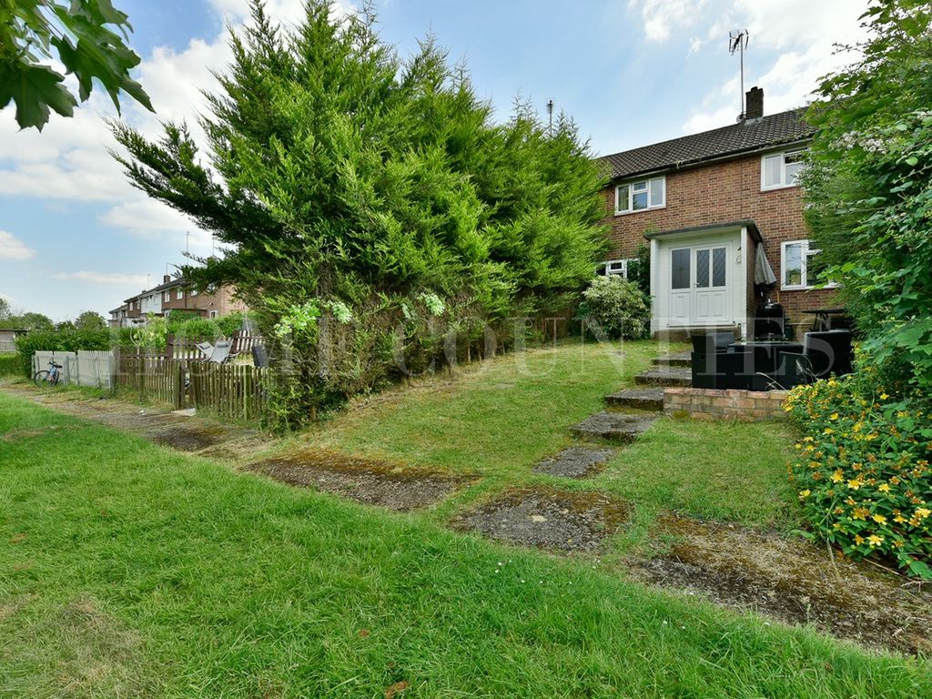 4 bed terraced house for sale in Park Road, Northaw, Potters Bar EN6, £