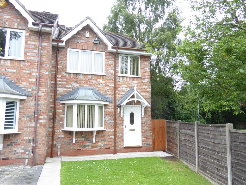 3 bed semidetached house to rent in Parr Lane, Unsworth BL9 Zoopla
