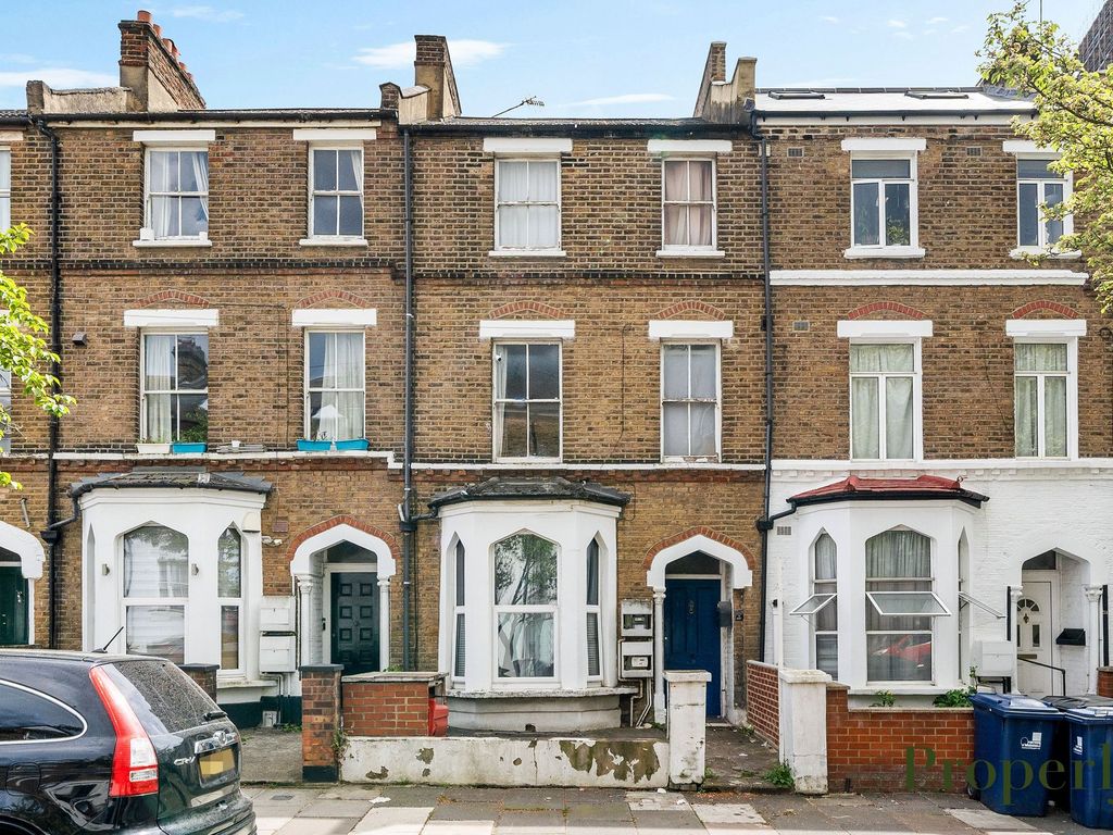 4 bed terraced house for sale in York Road, London W3 Zoopla
