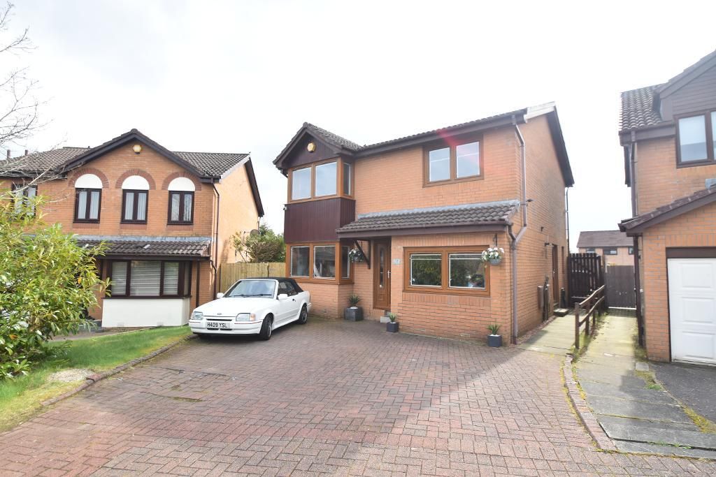 4 bed property for sale in Blantyre Gardens, Blackwood, Cumbernauld G68