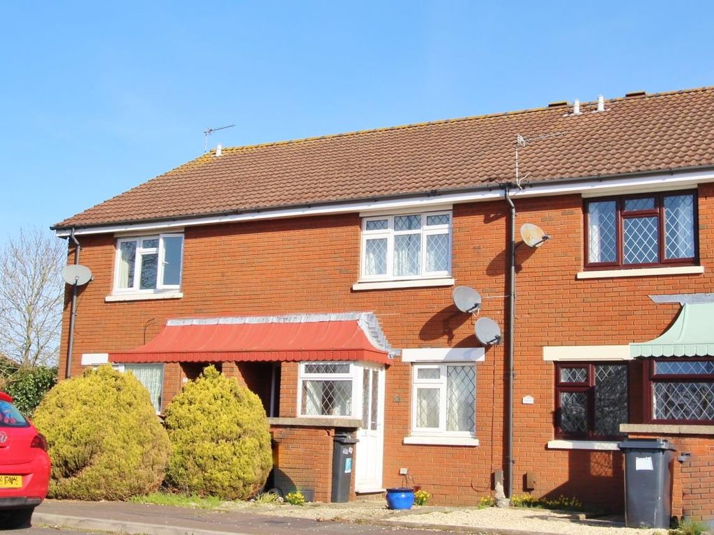 1 bed flat to rent in Boveridge Gardens, Muscliff, Bournemouth BH9, £900 pcm Zoopla