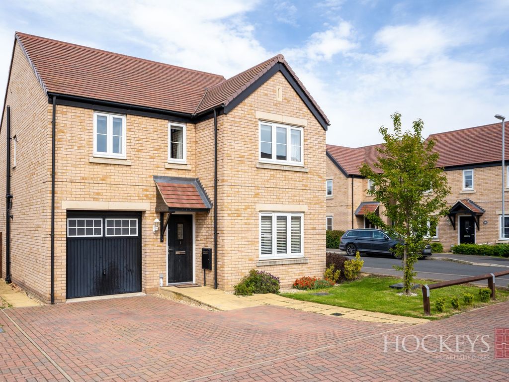 4 bed detached house for sale in Apple Tree Close, Fenstanton PE28 Zoopla