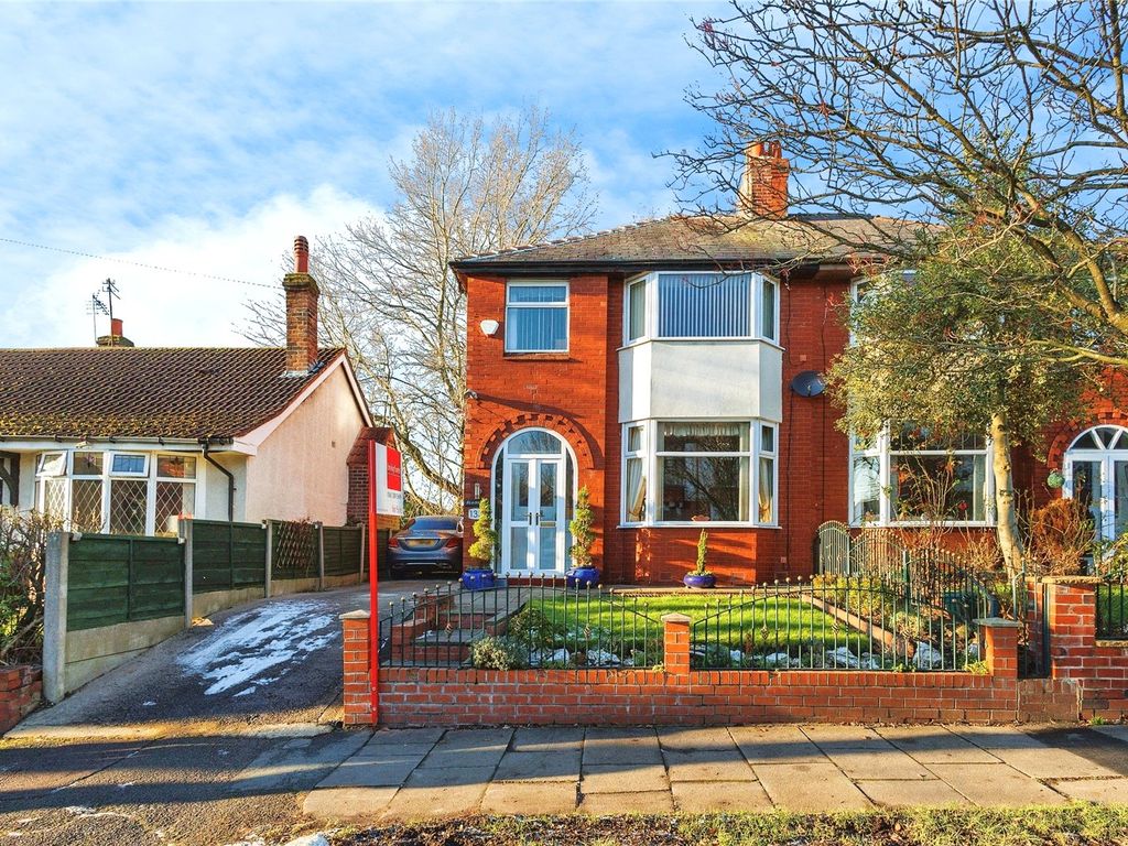 3 bed semidetached house for sale in Broadoak Road, AshtonUnderLyne