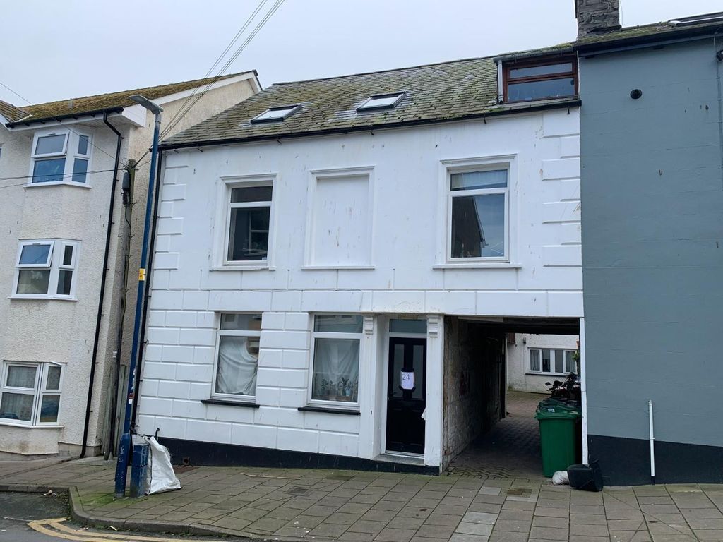 10 bed property for sale in Queen Street, Aberystwyth SY23 Zoopla