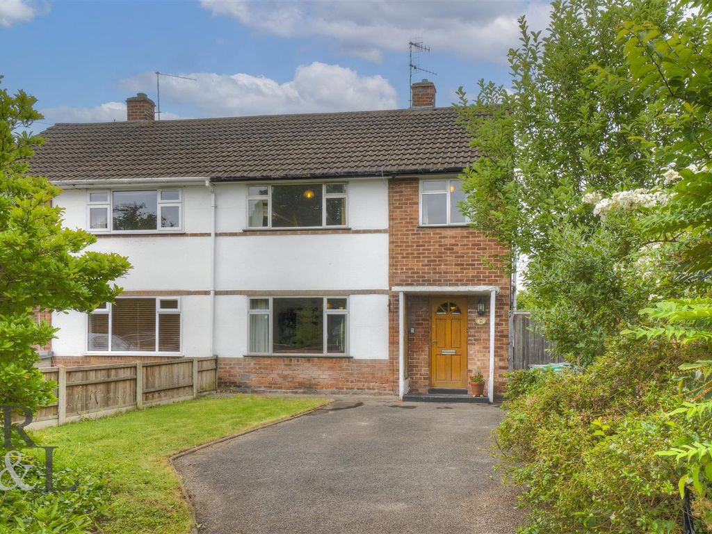 3 bed semidetached house for sale in Ruddington Lane, Wilford